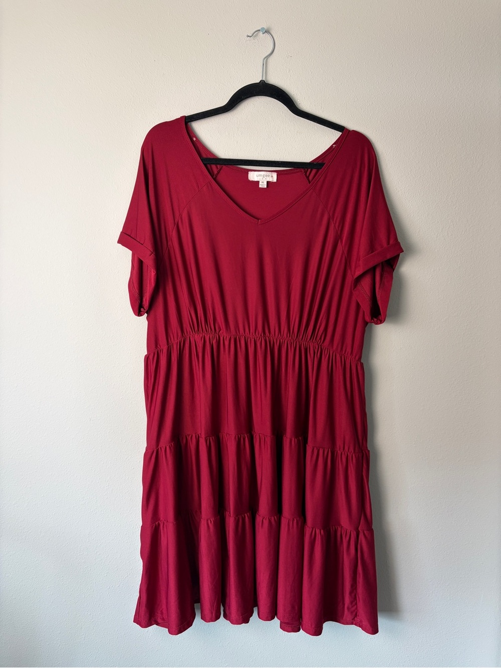 Umgee Maroon Tiered Short Sleeve Dress Size 1XL